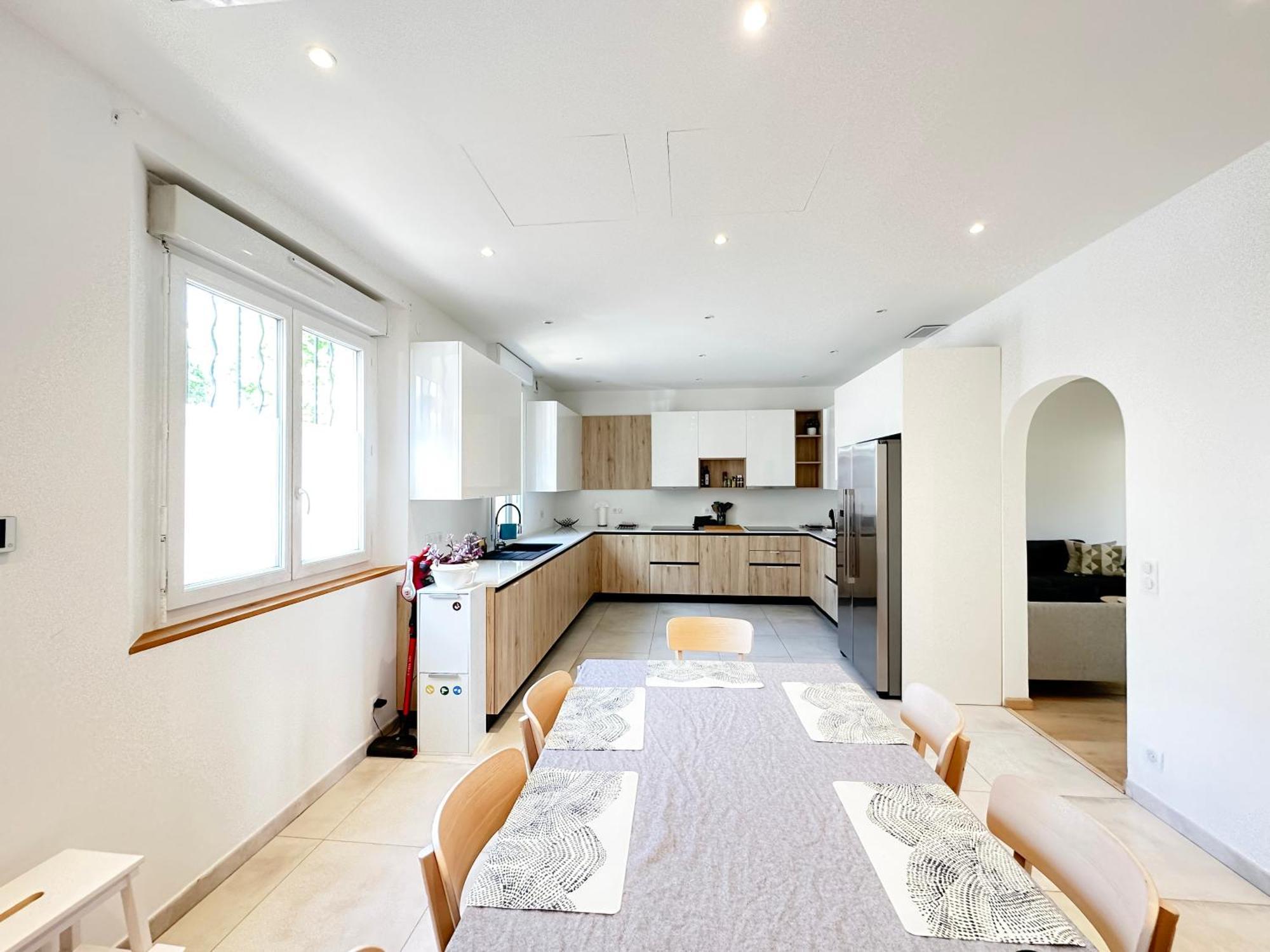 Maison De Ville Tout Confort A Cannes Et A 10 Minutes A Pied De La Plage Exterior photo